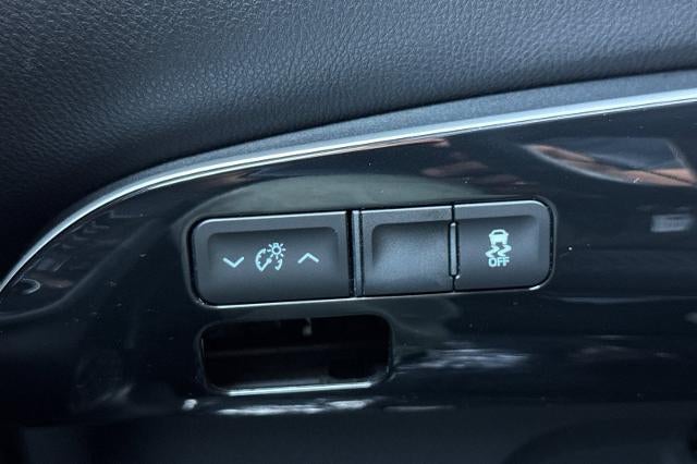 2018 Toyota Prius Two