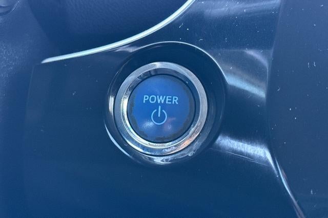 2016 Toyota Prius Two