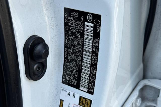 2016 Toyota Prius Two