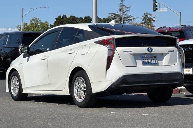2016 Toyota Prius Two