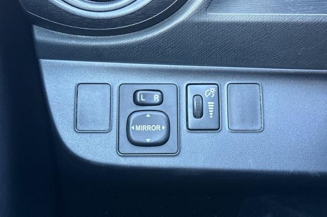 2015 Toyota Prius c One