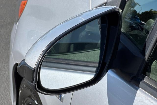 2015 Toyota Prius c One