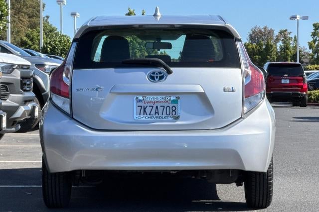 2015 Toyota Prius c One