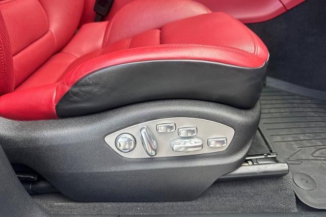 2021 Porsche Macan Turbo