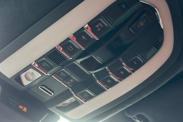 2021 Porsche Macan Turbo